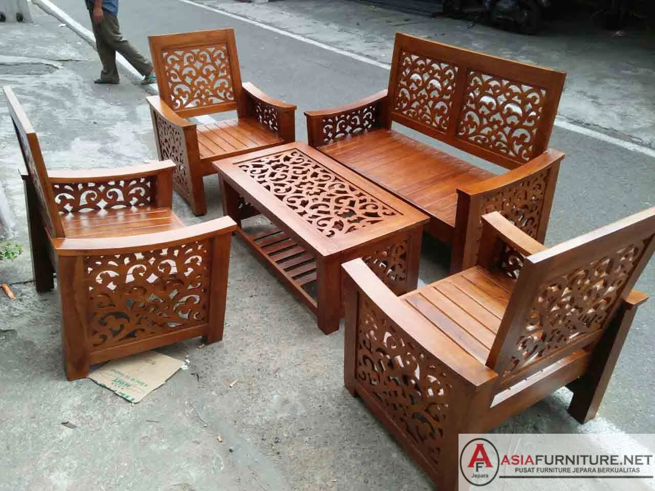 Kursi Tamu Minimalis Kerawang Kayu Jati