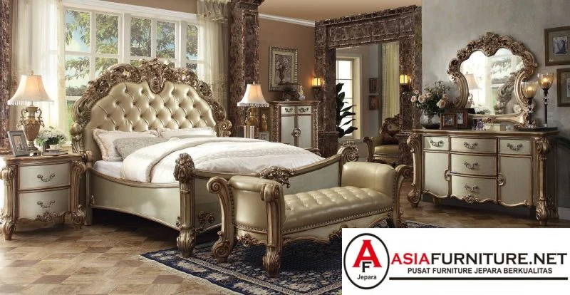 Satu Set Kamar Tidur Klasik
