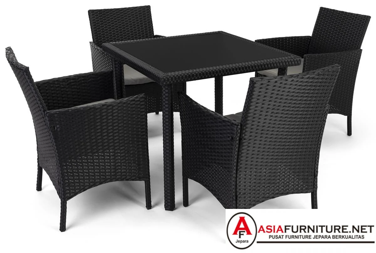 Set Meja Makan Rotan 4 Kursi Set Meja Makan Rotan 4 Kursi